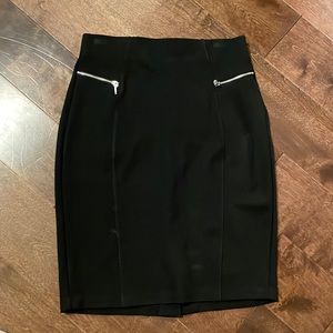Roz&Ali black stretchy pencil skirt